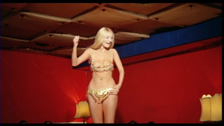 MILAN CALIBRE 9 – RueDuCine | Notations et Avis de Films